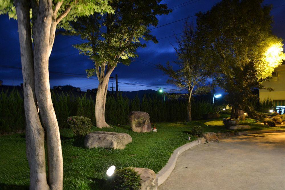 山久蒔x勺光 Bed & Breakfast Yuchi Exterior photo